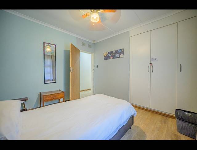 4 BEDROOM HOUSE FOR SALE IN WESTVILLE